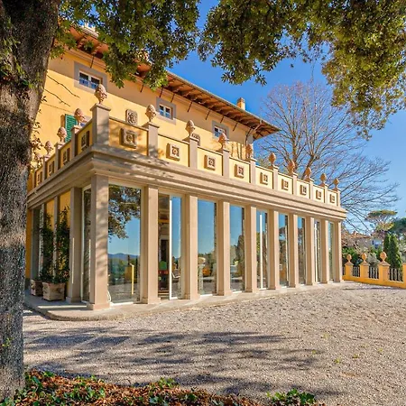 Villa Rey Bugallo *