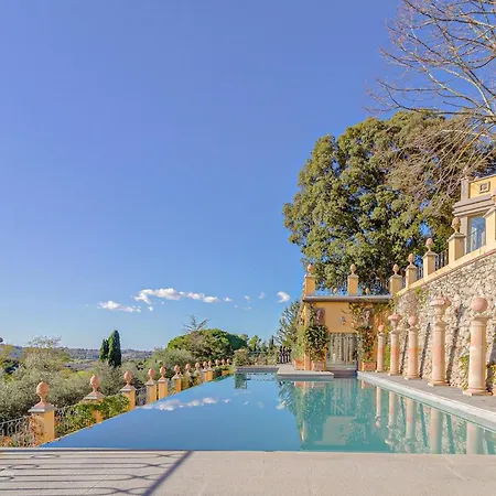 Rey Bugallo Villa Crespina