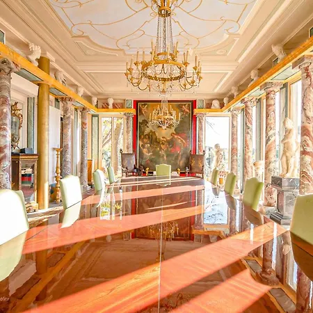 Rey Bugallo Villa